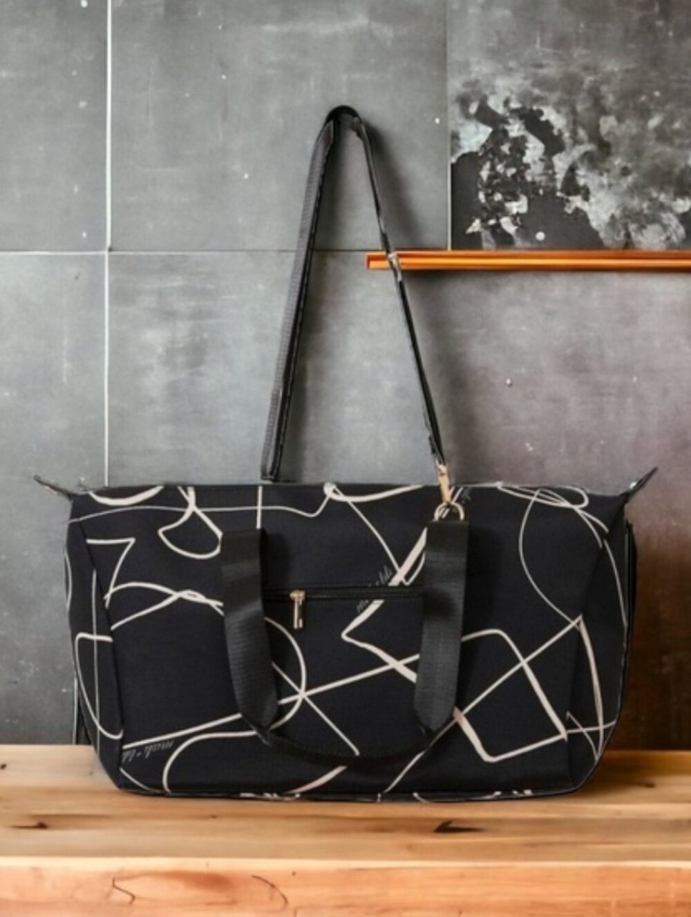 Mali + Lili Abstract Print Weekender Duffel Bag Black Cream Travel Carry On NWOT - Picture 8 of 11